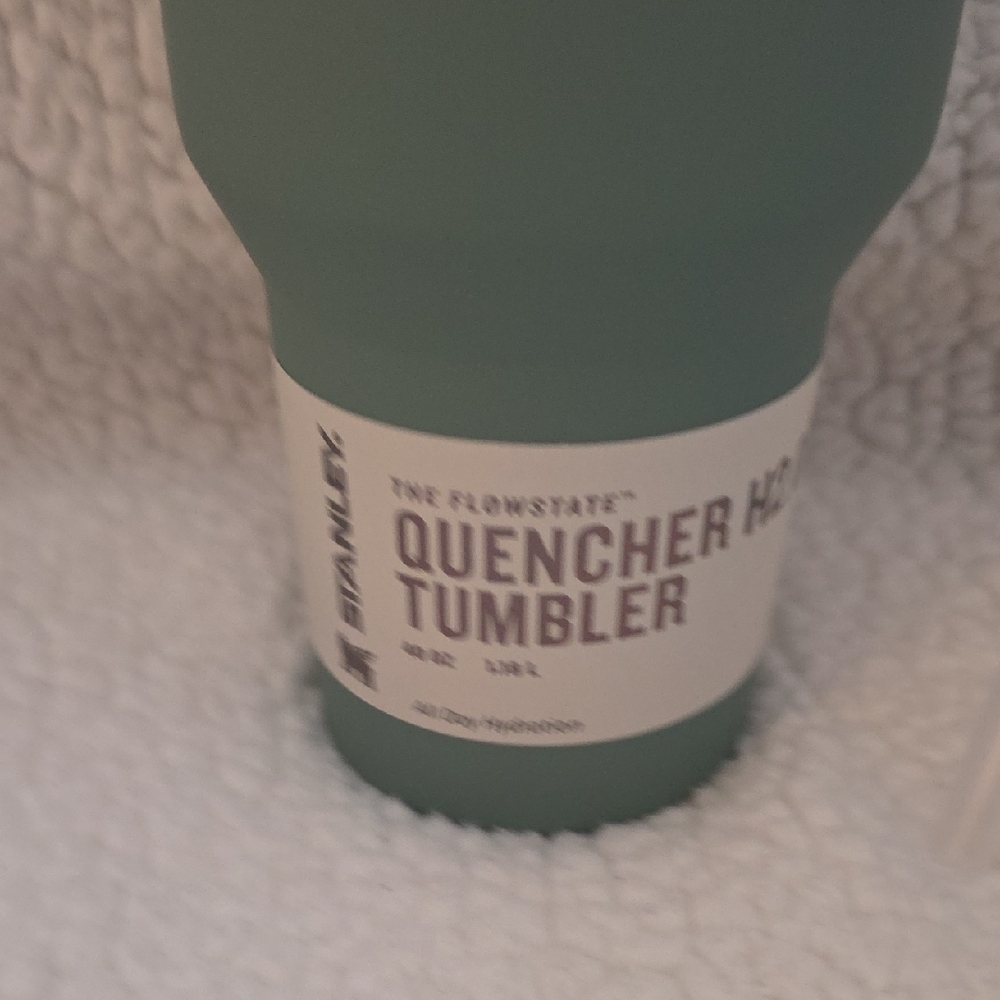 Stanley Sage Green Quencher H2.0 Tumbler 40oz. with Handle and Straw, New In Box - Picture 5 of 11